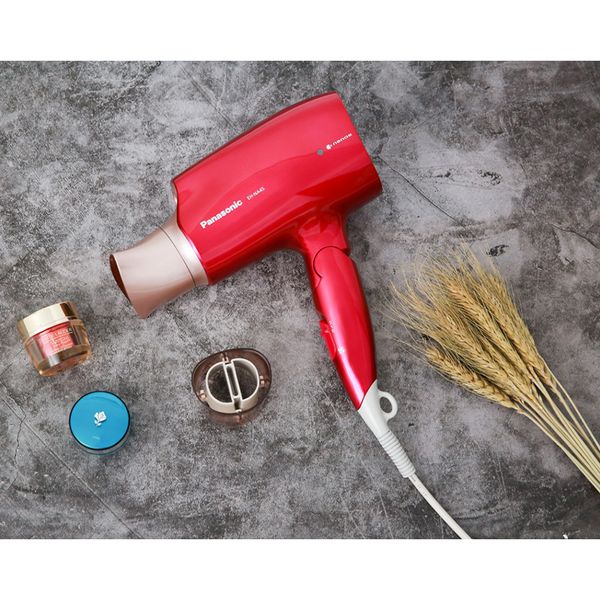 Máy sấy tóc Panasonic EH-NA45RP645