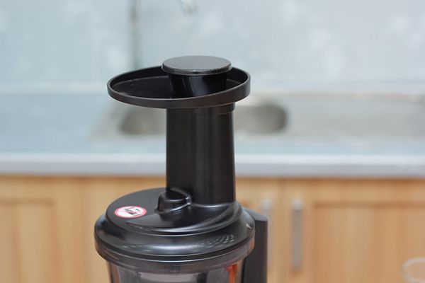 Máy ép trái cây Panasonic MJ-L500SRA