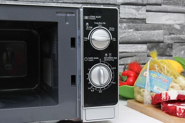 Lò vi sóng Sharp 20 Lít R-203VN-M