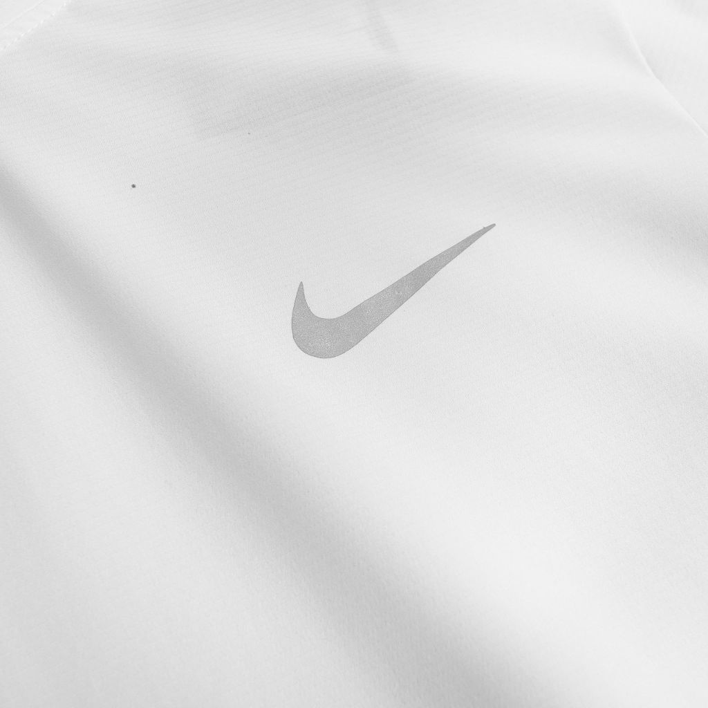 AT 0071 - NIKE - Áo thun