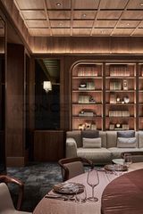 Nhà hàng cổ điển