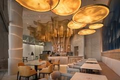 Cửa hàng bánh và cafe