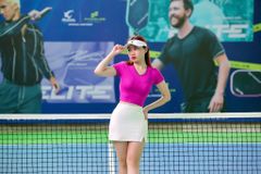 Áo thun cổ tim KC1200924