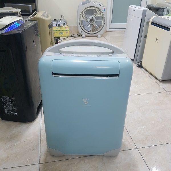 ( Used 95% ) SHARP CV-U71CH MÁY HÚT ẨM NỘI ĐỊA NHẬT