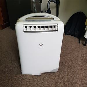 Máy hút ẩm nội địa nhật Sharp CV-U71CH