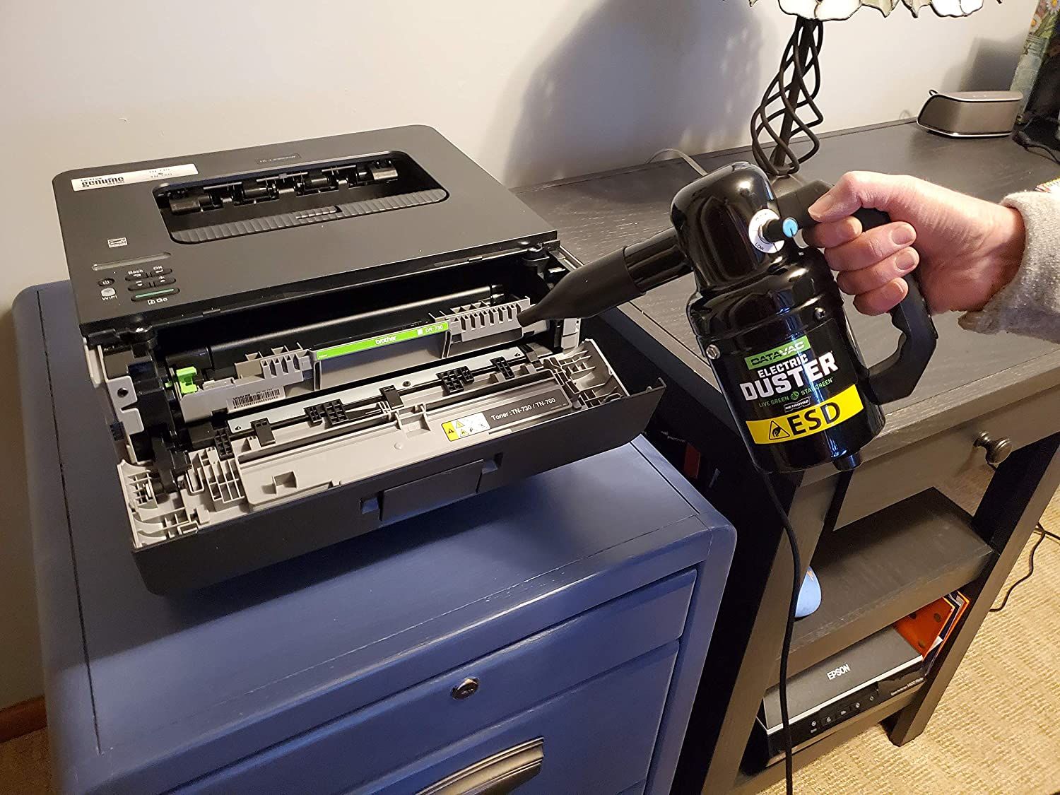  Máy thổi chi tiết MetroVac ED-500-ESDV 