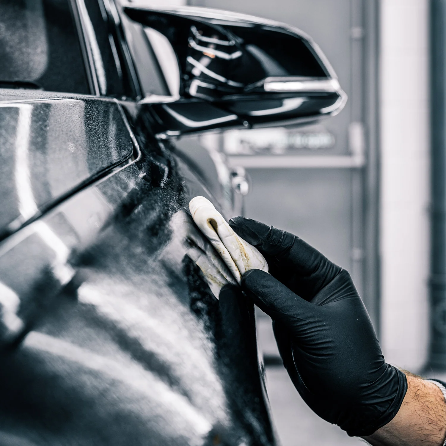  Auto Clay - Thanh đất sét sử dụng nước làm chất bôi trơn khôi phục lại độ mịn của sơn 