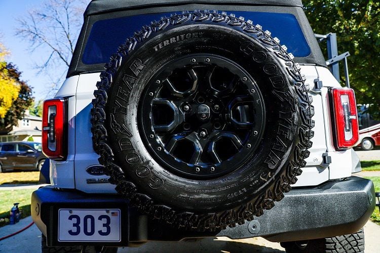  303® Graphene Tire Gloss - Bình xịt bóng lốp xe cao cấp 