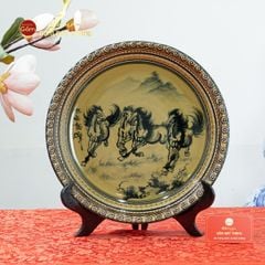 Đĩa Trưng Bày Mã Đáo Thành Công