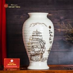 Lọ Hoa Thuận Buồm Xuôi Gió Vẽ Vàng