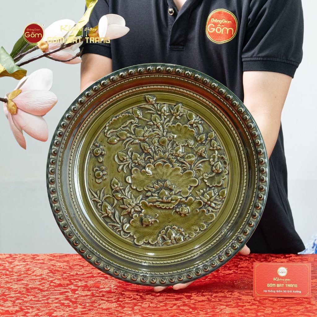 Đĩa Trưng Bày Đắp Nổi Hoa Sen Xanh