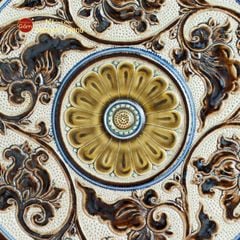 Đĩa Trưng Bày Đắp Nổi Hoa Dây Leo