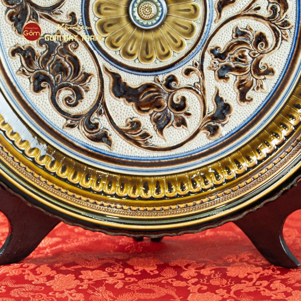 Đĩa Trưng Bày Đắp Nổi Hoa Dây Leo