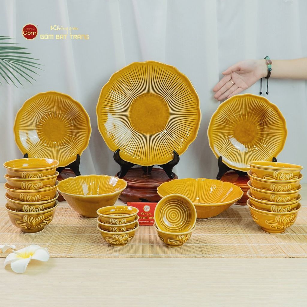 Bộ Bàn Ăn 10 Người (20 Món) Men Nâu Vân Sen