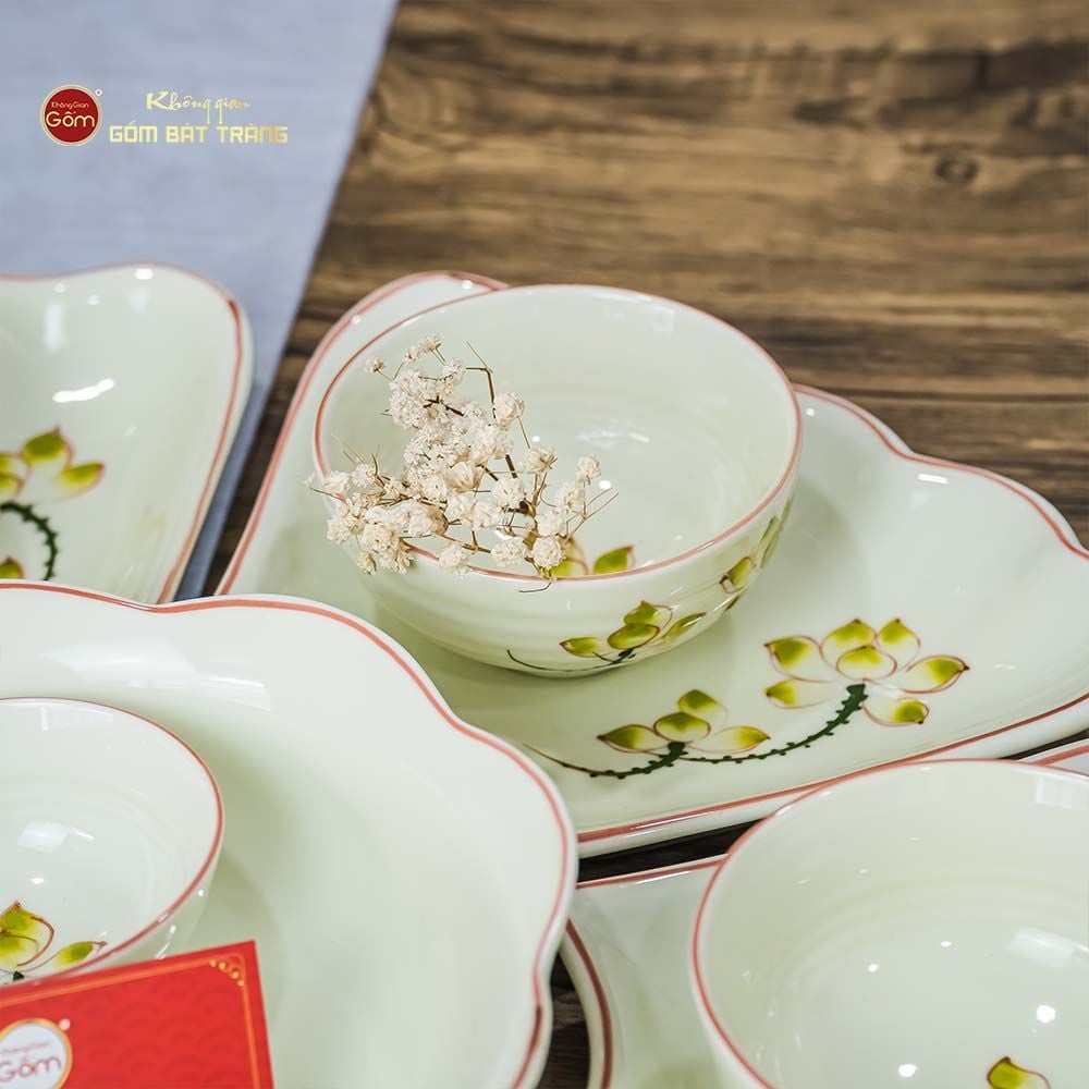 Bộ Bát Đĩa Hoa Mặt Trời Sen Vàng