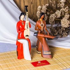 Tượng Cô Gái Việt Nam Đánh Đàn