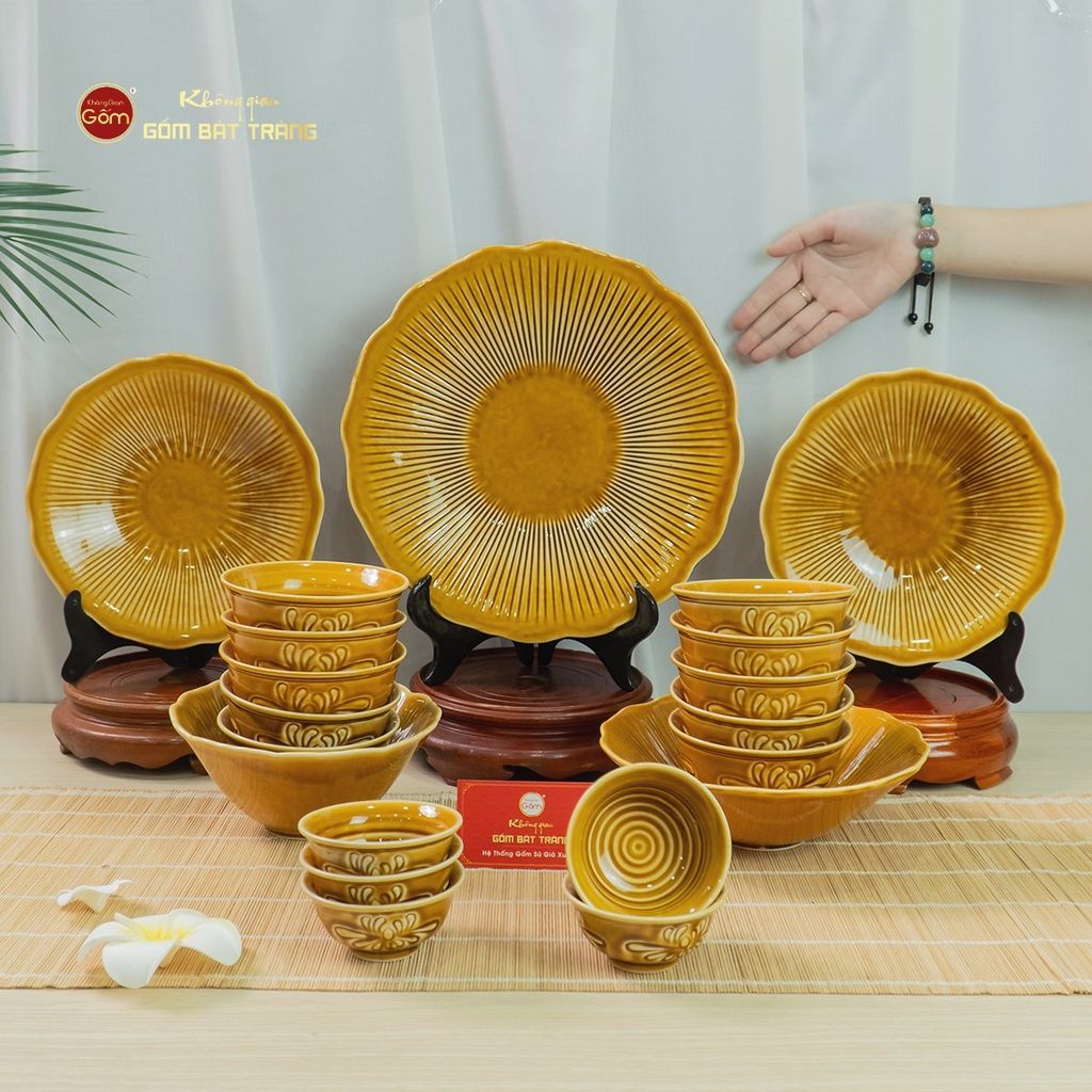 Bộ Bàn Ăn 10 Người (20 Món) Men Nâu Vân Sen