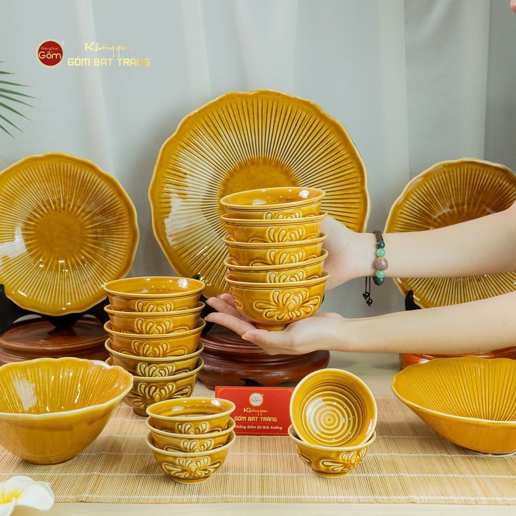 Bộ Bàn Ăn 10 Người (20 Món) Men Nâu Vân Sen