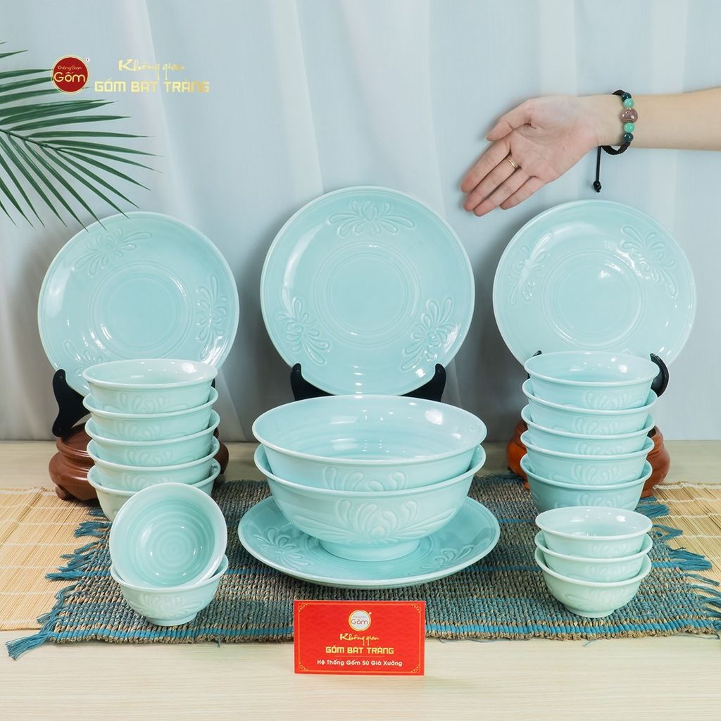 Bộ Bàn Ăn 10 Người (21 Món) Men Ngọc Vân Hoa Cúc