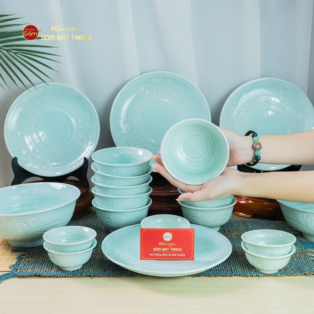 Bộ Bàn Ăn 6 Người (11 Món) Men Ngọc Vân Hoa Cúc