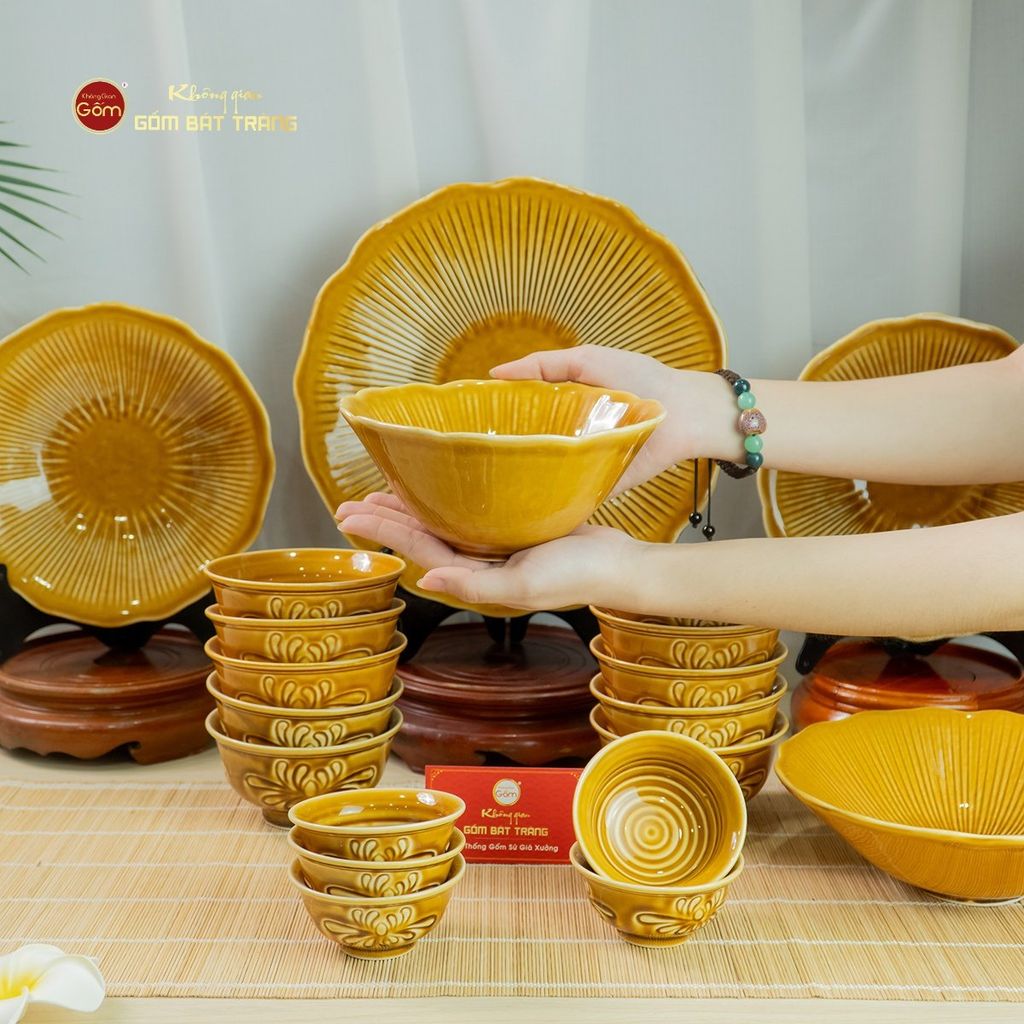 Bộ Bàn Ăn 10 Người (20 Món) Men Nâu Vân Sen