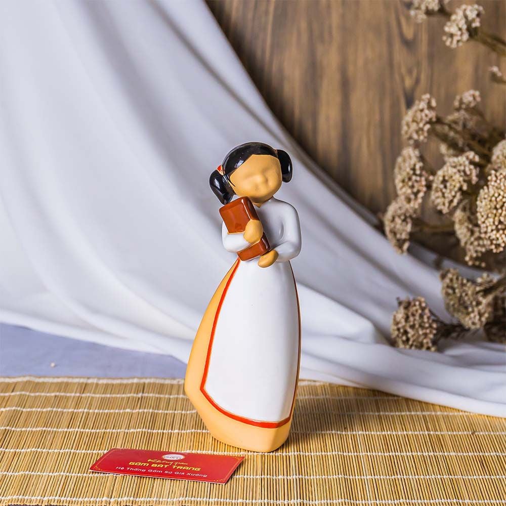 Tượng Búp Bê Thiếu Nữ