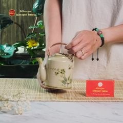 Ấm Tích Bát Tràng Vẽ Chuồn Trúc