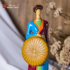 Tượng Thiếu Nữ 3 Miền