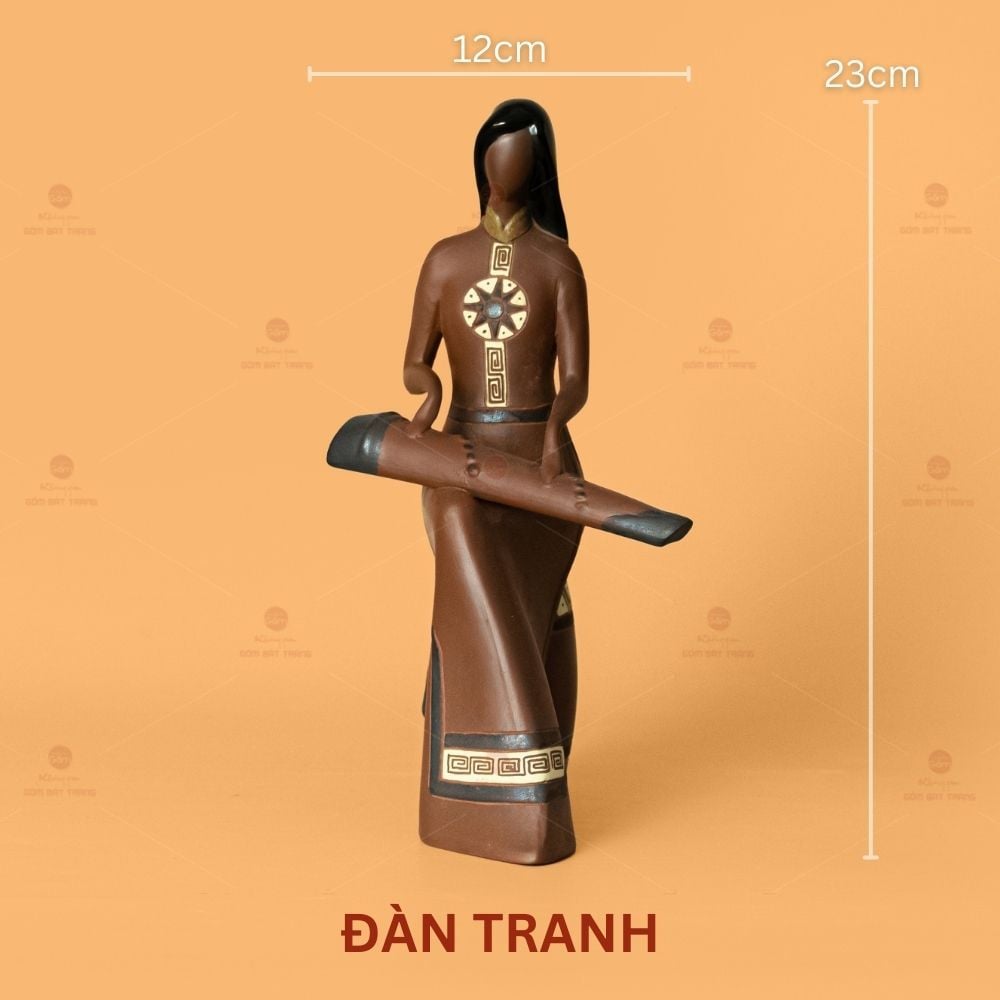 Tượng Cô Gái Việt Nam Đánh Đàn