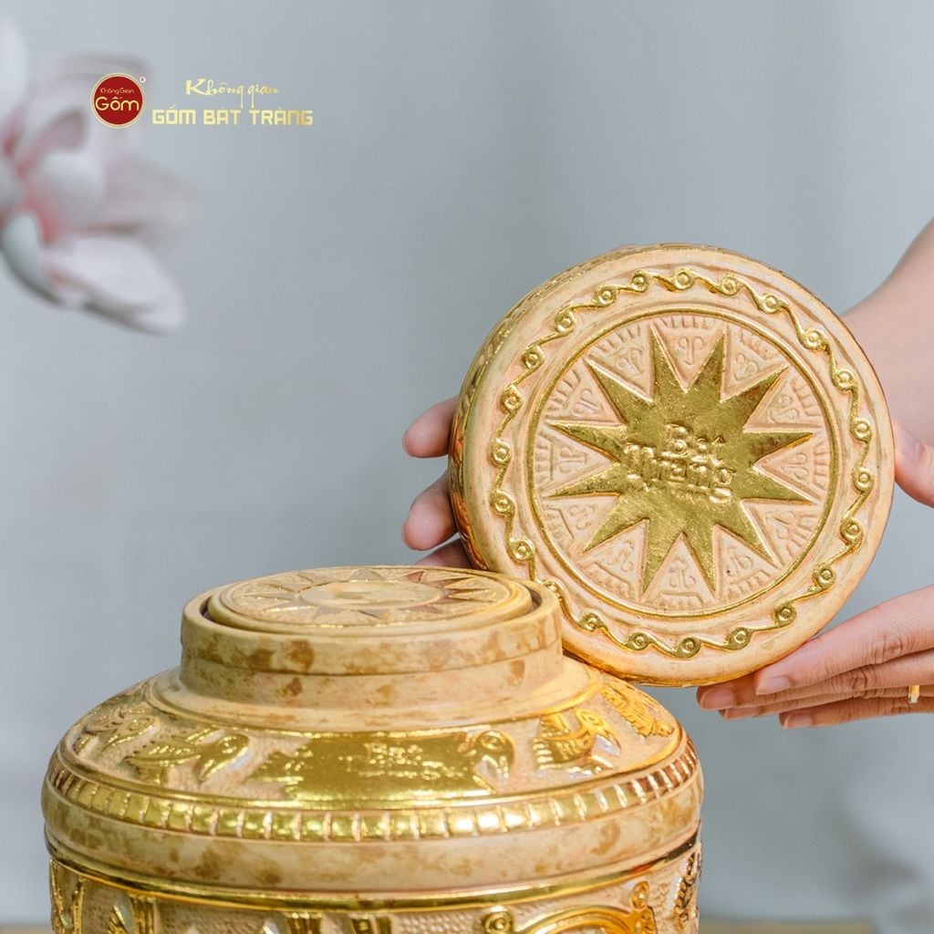 Chum Trống Đồng Kim Sa Chạm Nổi Dát Vàng