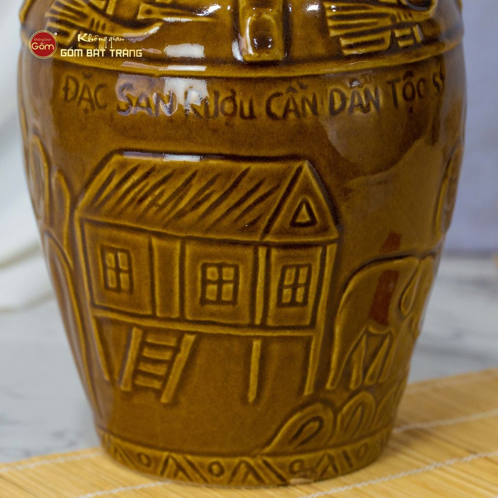 Bình Rượu Cần