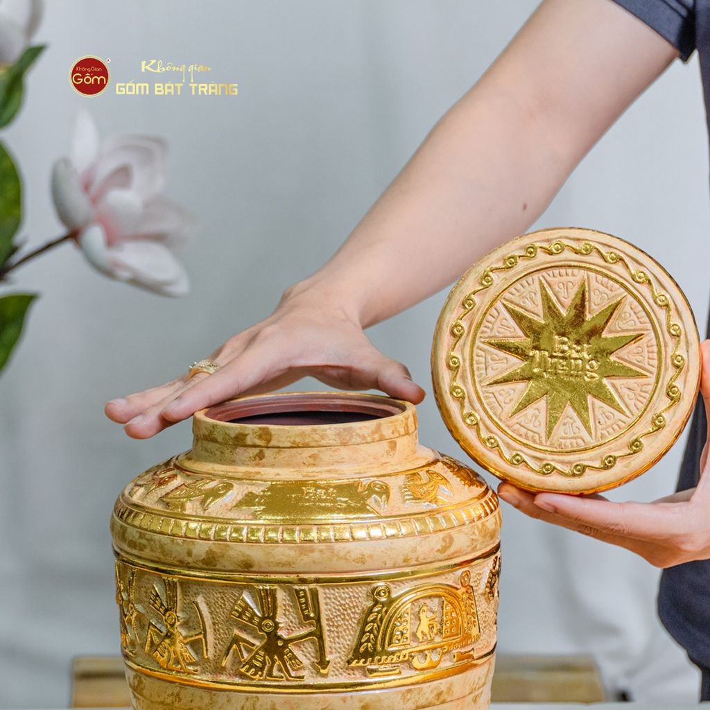 Chum Trống Đồng Kim Sa Chạm Nổi Dát Vàng