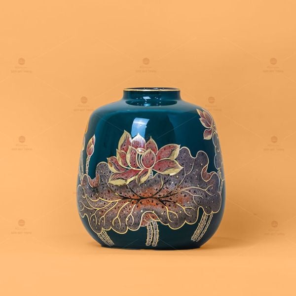 Lọ Hoa Dáng Lu Men Xanh Hoa Sen Vẽ Vàng