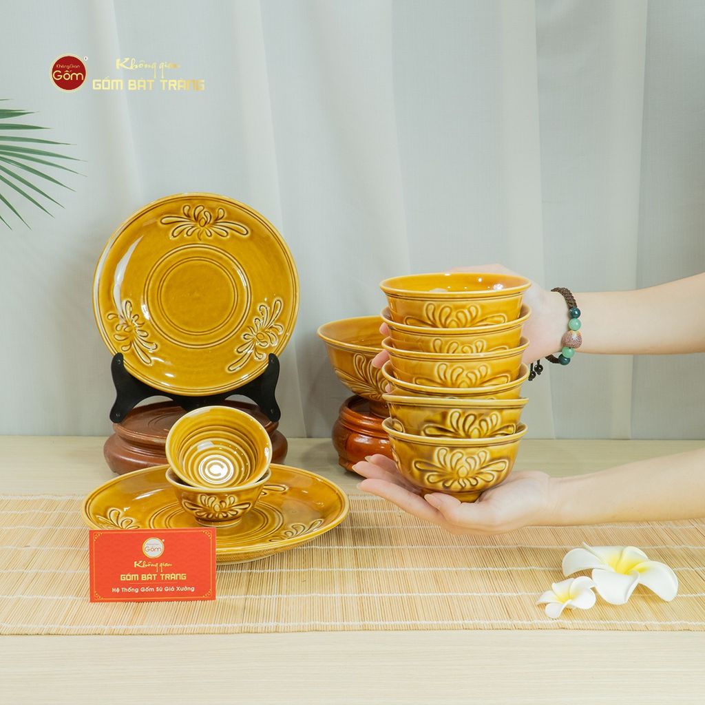 Bộ Bát Đĩa Men Nâu Vân Hoa Cúc