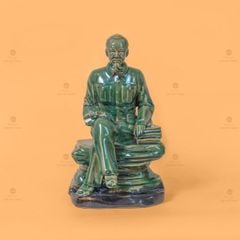 Tượng Bác Hồ Ngồi Bệ Đá