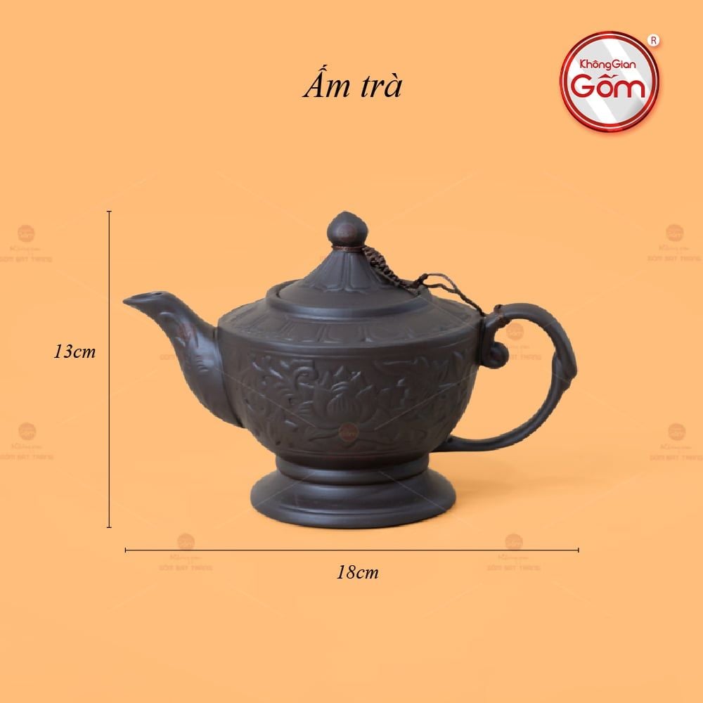 Bộ Ấm Trà Tử Sa Dáng Đèn Khắc Nổi