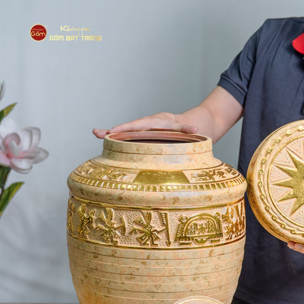 Chum Trống Đồng Kim Sa Chạm Nổi Dát Vàng