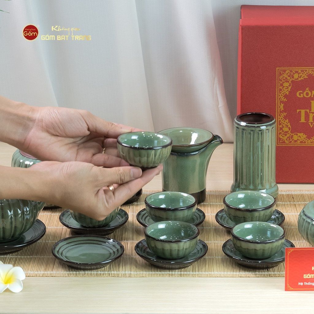 Bộ Ấm Chén Tròn Múi Xanh Ngọc