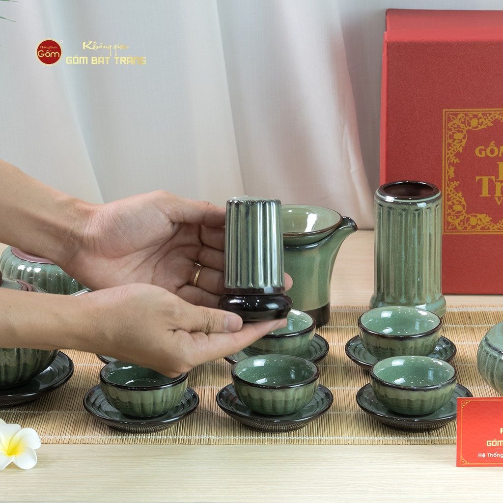 Bộ Ấm Chén Tròn Múi Xanh Ngọc