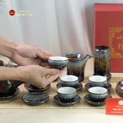 Bộ Ấm Chén Cẩm Thạch Kẻ Vàng