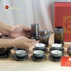 Bộ Ấm Chén Cẩm Thạch Kẻ Vàng