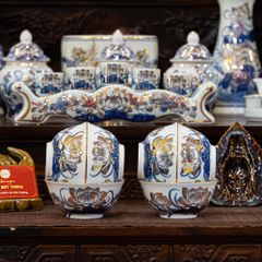 Bát Cơm Thờ Men Lam Vẽ Vàng Họa Tiết Hoa Sen