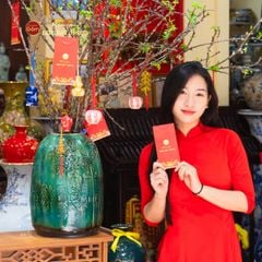 Bình Hoa Dáng Chuông Khắc Cảnh Quê Hương