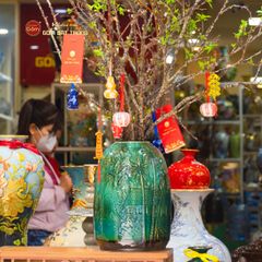 Bình Hoa Dáng Chuông Khắc Cảnh Quê Hương