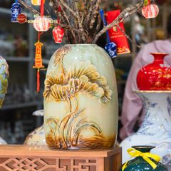 Bình Hoa Dáng Chuông Đắp Nổi Hoa Sen