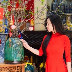 Bình Hoa Dáng Chuông Đắp Nho