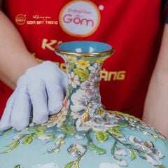Bình Hút Lộc Ngàn Hoa Cổ Dài Vẽ Vàng