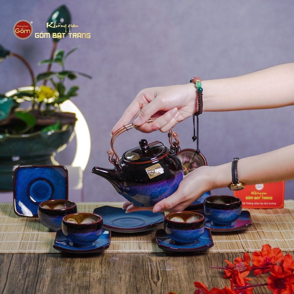 Bộ Ấm Chén Bưởi Xanh Men Hỏa Biến Lòng Hoa