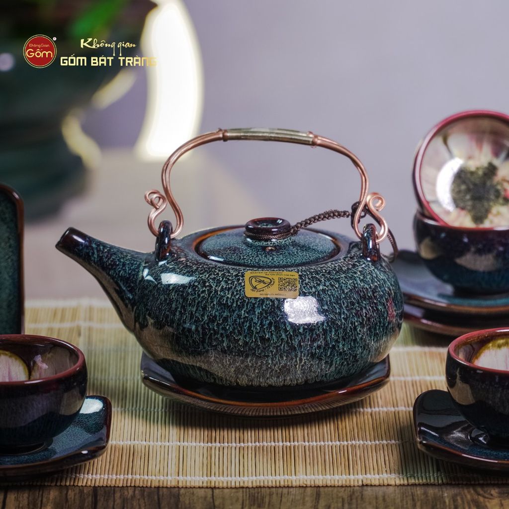 Bộ Ấm Chén Giang Tây Men Hỏa Biến Ghi Lòng Hoa