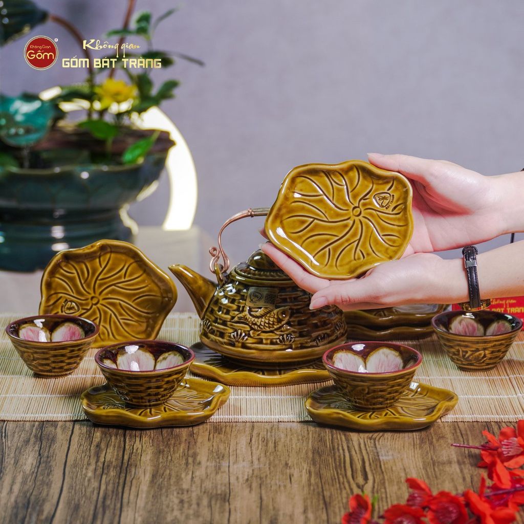 Bộ Ấm Chén Hỏa Biến Nâu Vàng Sen Cá